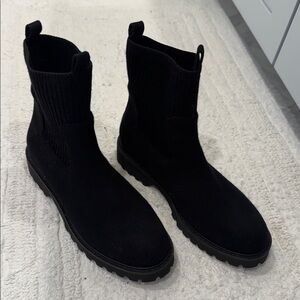 Black Knit Boots